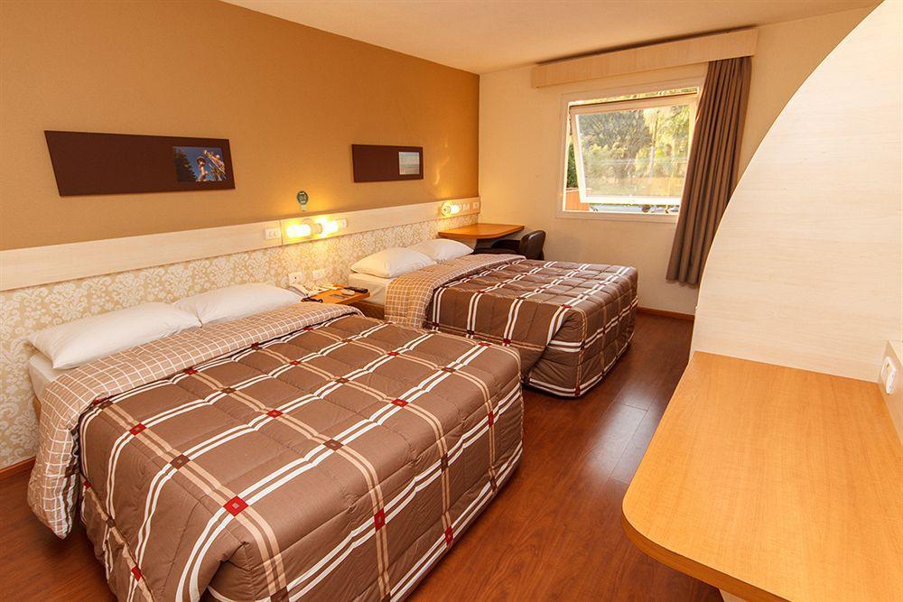 Hotel 10 Itajai/Navegantes Εξωτερικό φωτογραφία